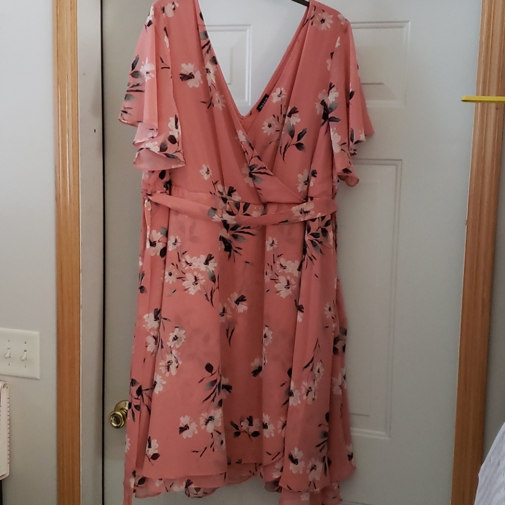 Gorgeous Floral soft dress.